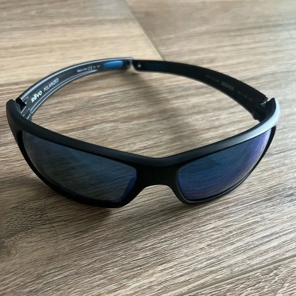 Revo JASPER Black Matte POLARIZED Blue GLASS Lens - Picture 7 of 9